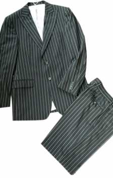 location costume hugo boss
