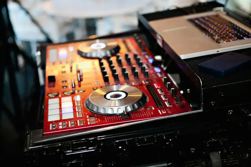 Location platine de mixage 67 entre particuliers