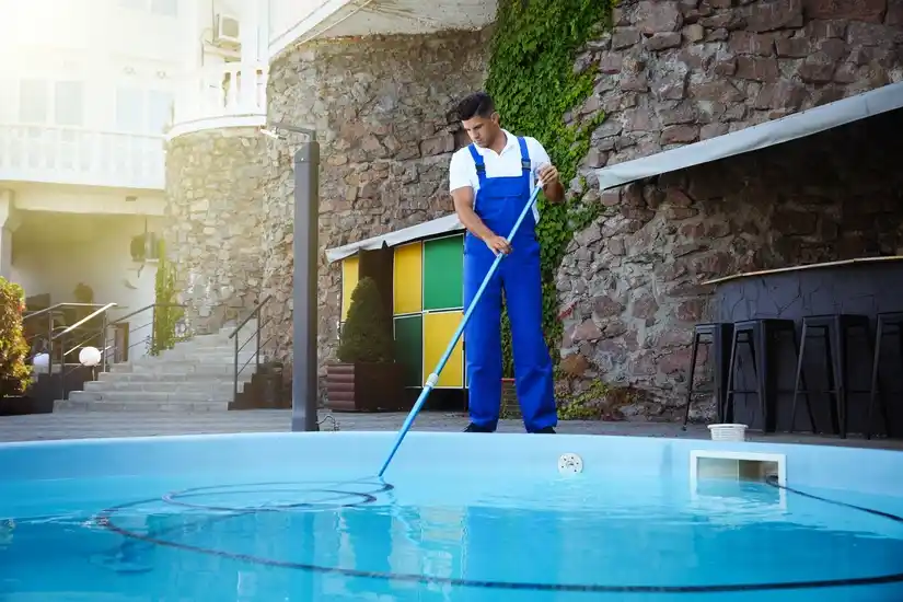Service nettoyage piscine 27 entre particuliers