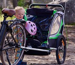 Louez une remorque enfant avec votre vélo