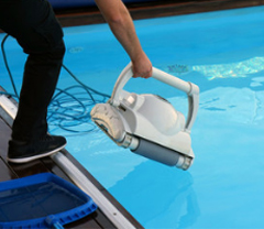 Robot piscine