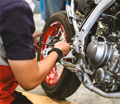 Service reparation moto entre particuliers