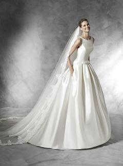 Louer la robe