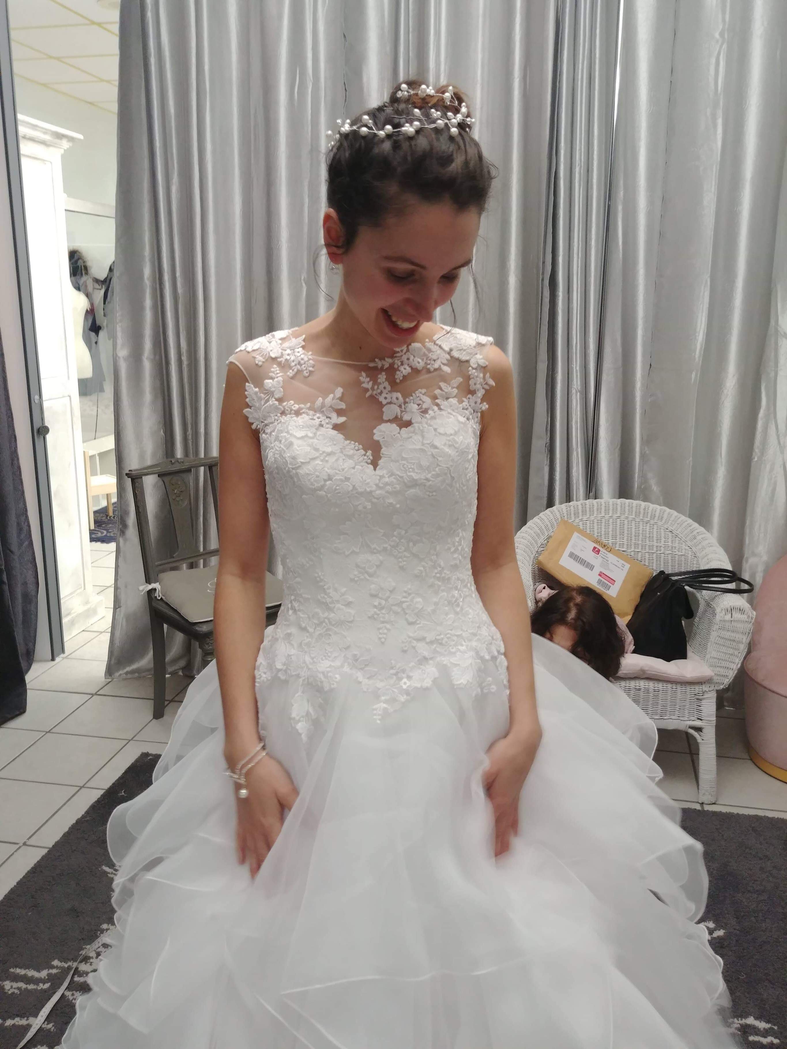 Location robe de mariee 03 entre particuliers