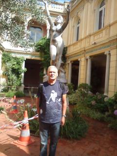 Service : multi services Service : multi services