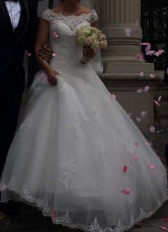 Location : robe de mariee Location : robe de mariee