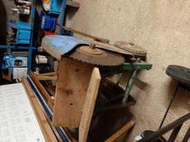 Location : scie Location : scie