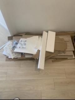 Service : montage de meubles Service : montage de meubles