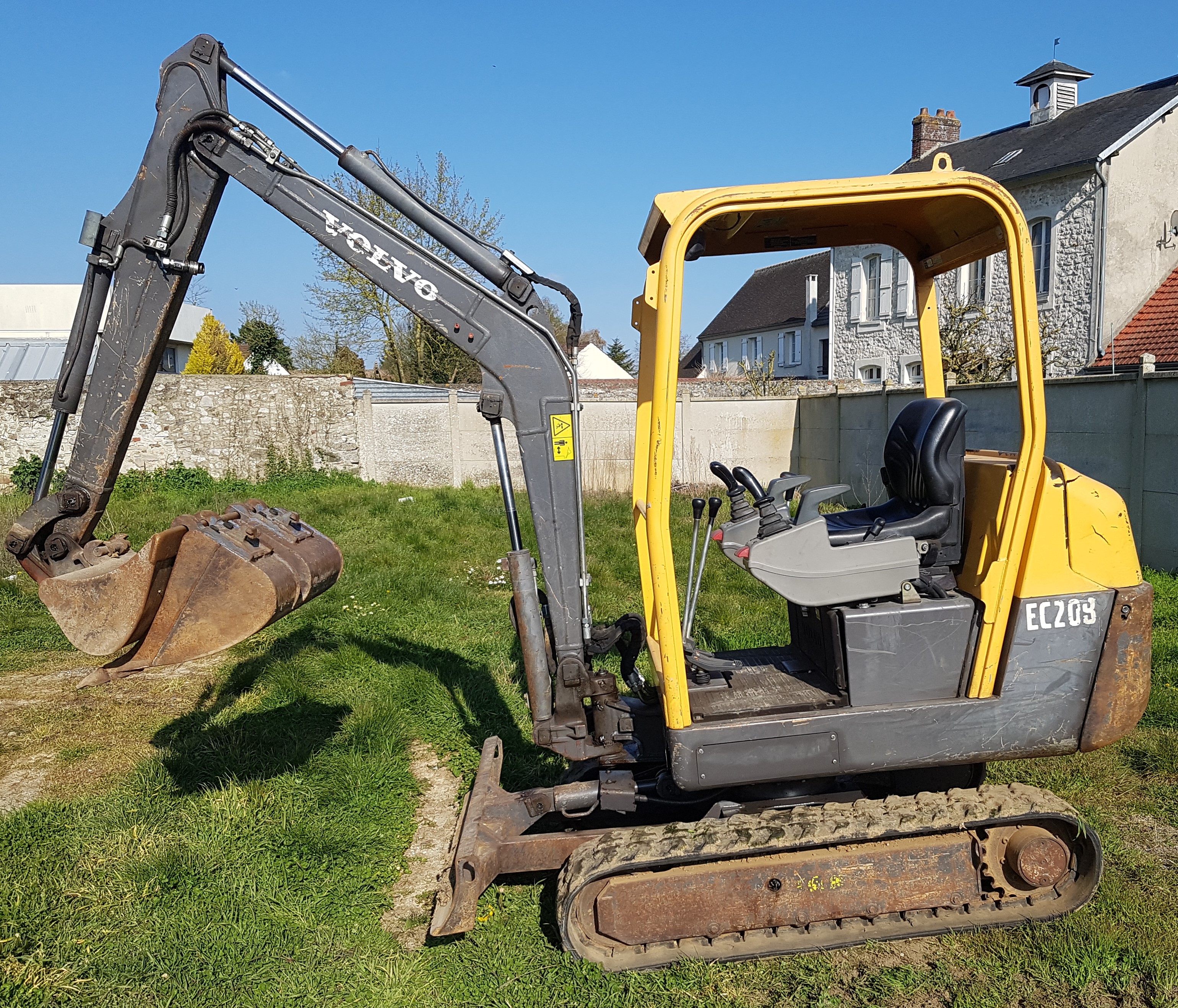 Location minipelle 60 entre particuliers