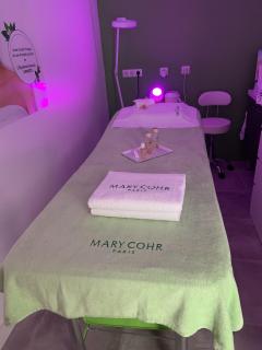 Service : estheticienne Service : estheticienne