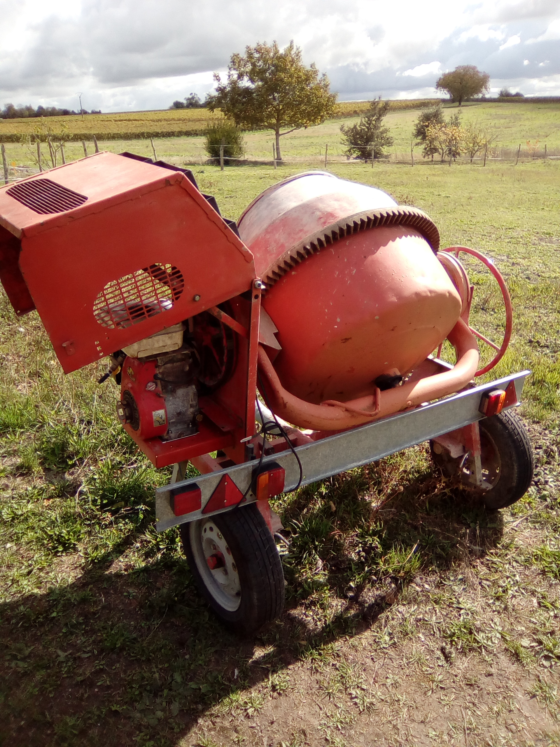 Location betonniere 16 entre particuliers