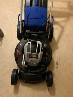 Location : tondeuse Location : tondeuse