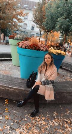 Service : babysitter Service : babysitter