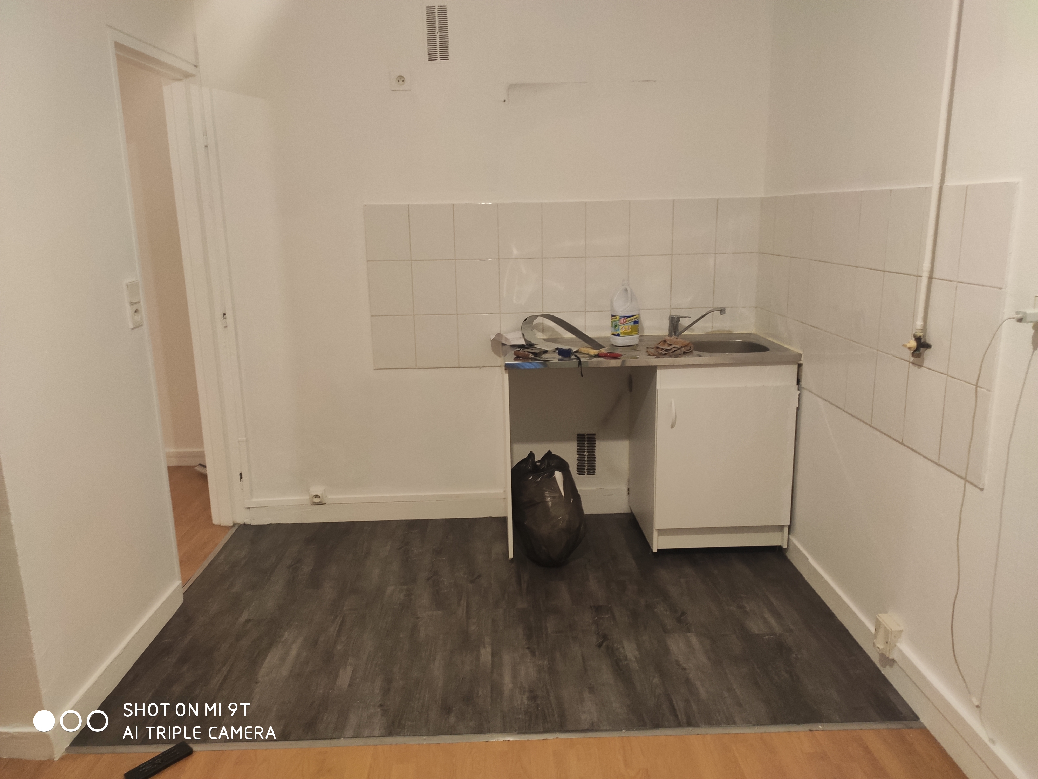 Service pose de cuisine 92 entre particuliers