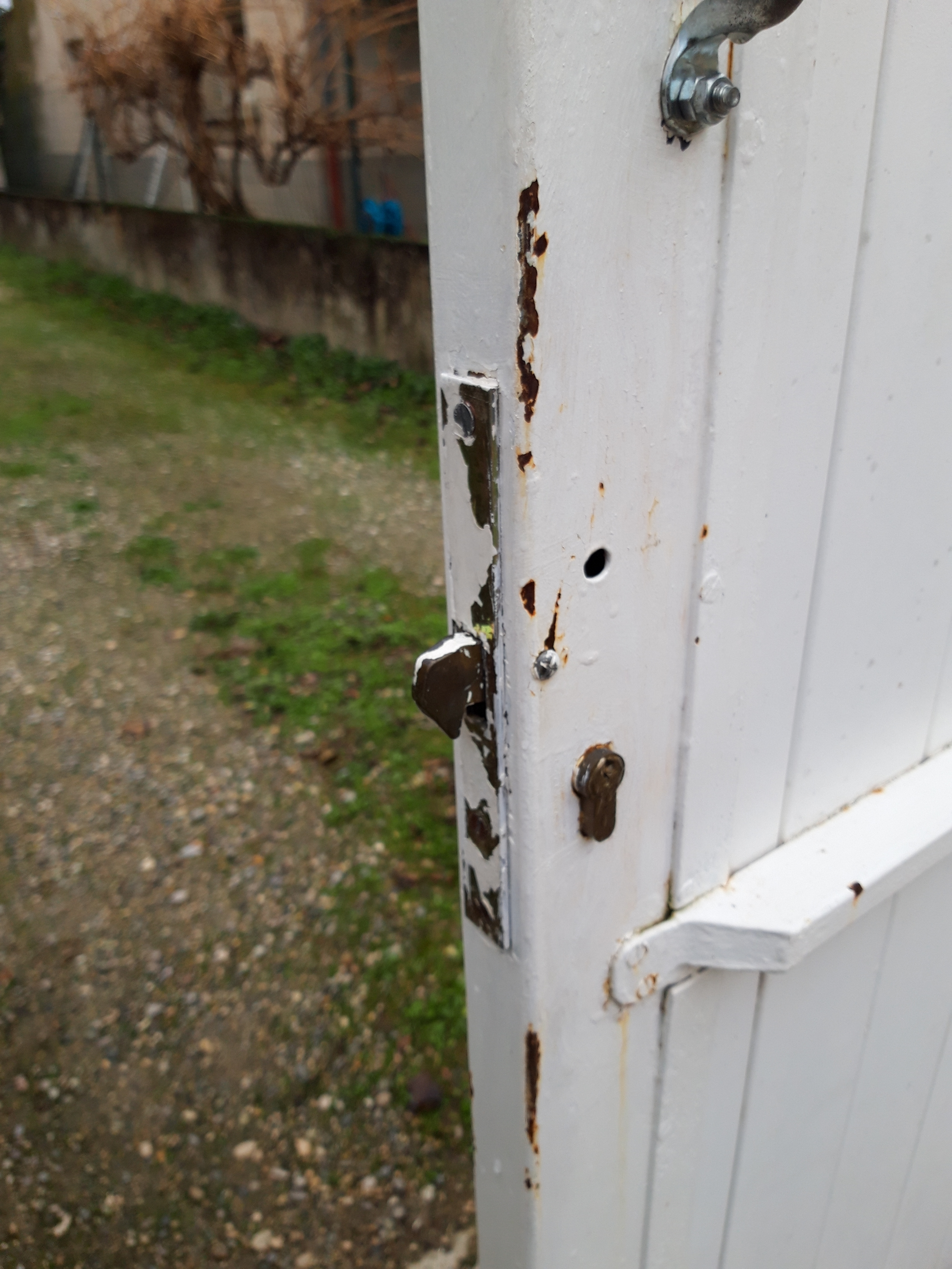 Service serrurier 26 entre particuliers