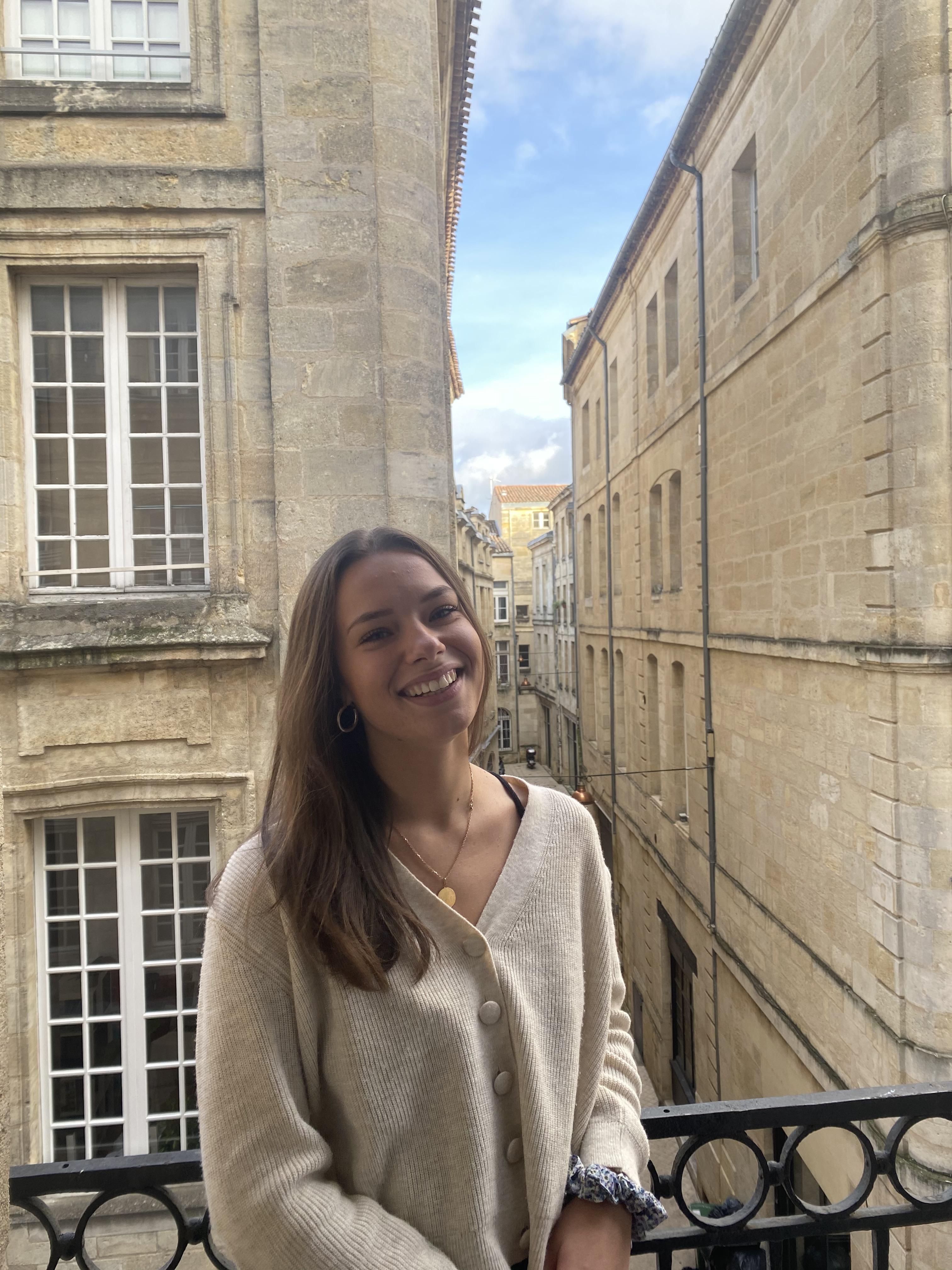 Service etudiant 33 entre particuliers