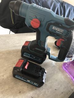 Location : perforateur Location : perforateur