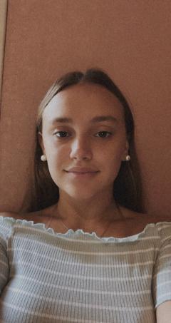 Service : babysitter Service : babysitter