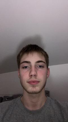 Service : tonte de pelouse Service : tonte de pelouse