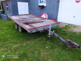 Location : remorque Location : remorque