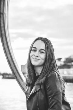 Service : babysitter Service : babysitter