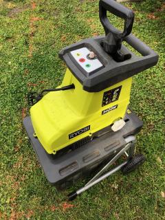 Location : broyeur a vegetaux Location : broyeur a vegetaux