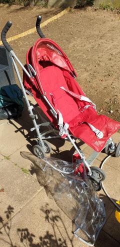 Location : poussette Location : poussette