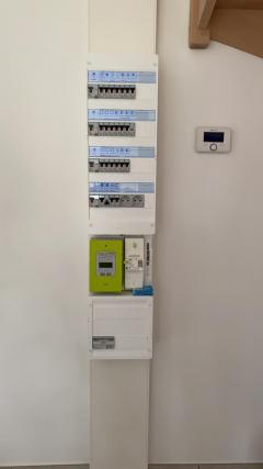 Service : electricien Service : electricien