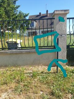 Location : scie sauteuse Location : scie sauteuse