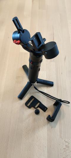 Location : camera Location : camera