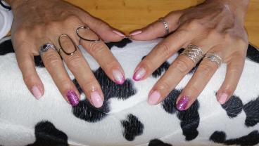 Service : prothesiste ongulaire Service : prothesiste ongulaire