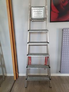 Location : escabeau Location : escabeau