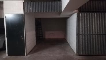 Location : garage Location : garage