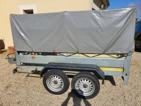 Location : remorque Location : remorque