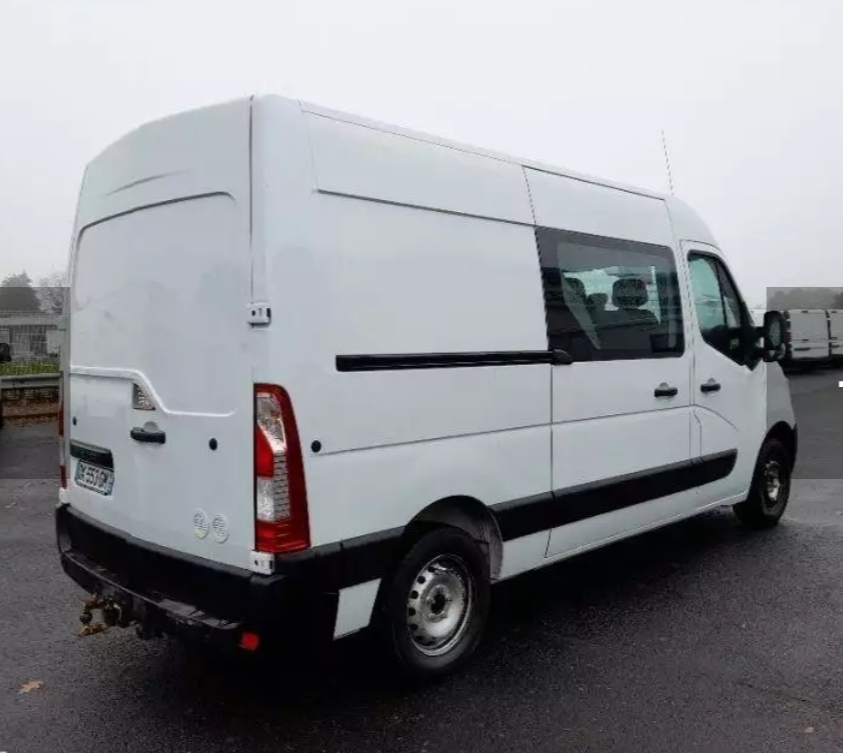 Service avec fourgon 75 entre particuliers