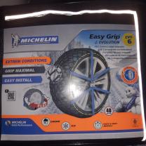 Location : chaine a neige Location : chaine a neige