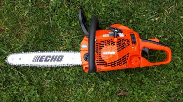 Location : tronconneuse Location : tronconneuse