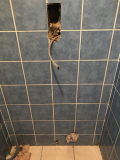 Service : plomberie Service : plomberie