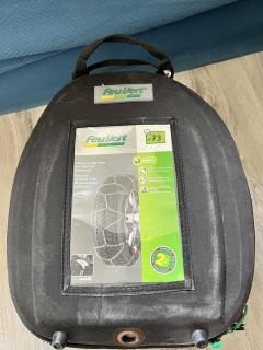 Location : chaine a neige Location : chaine a neige