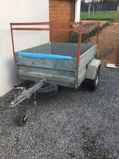 Location : remorque Location : remorque