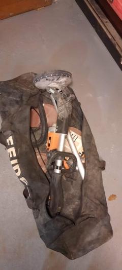 Location : ponceuse Location : ponceuse