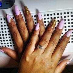 Service : prothesiste ongulaire Service : prothesiste ongulaire