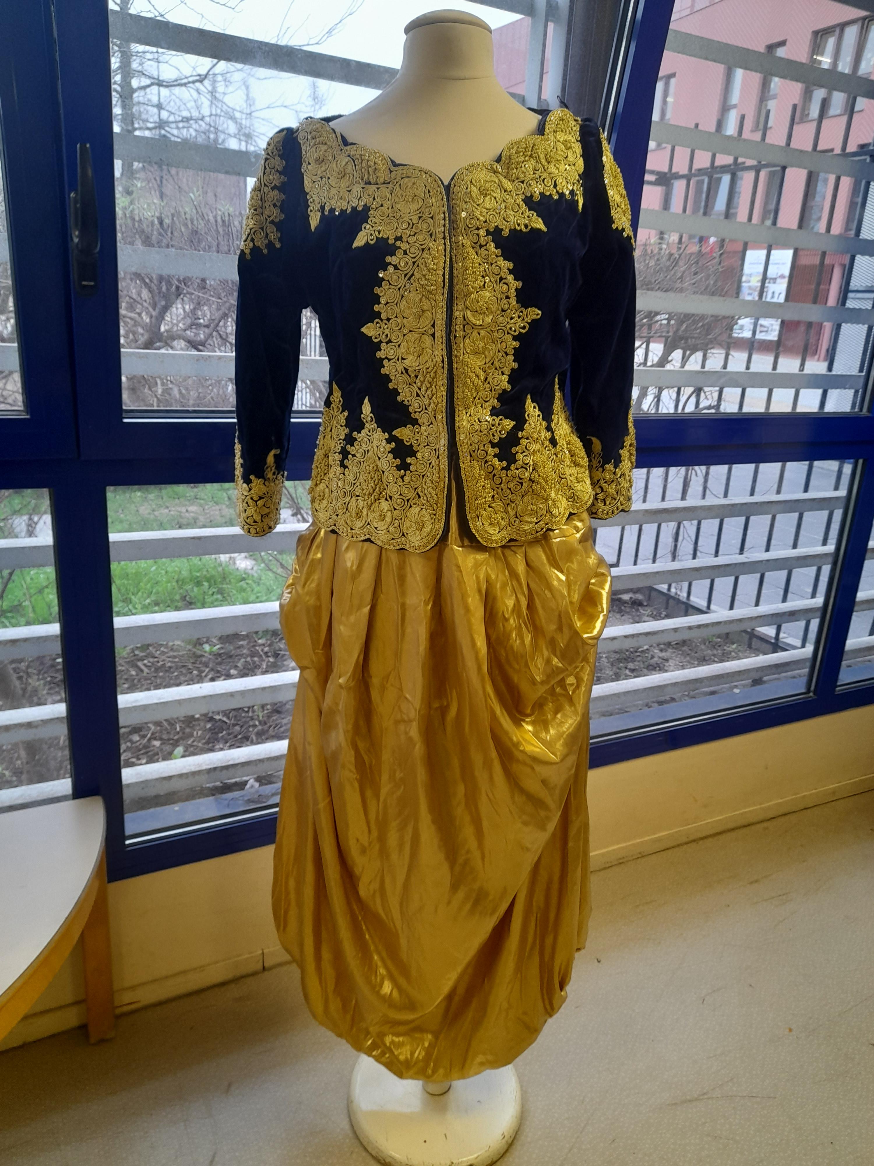 Location robe de soiree 93 entre particuliers