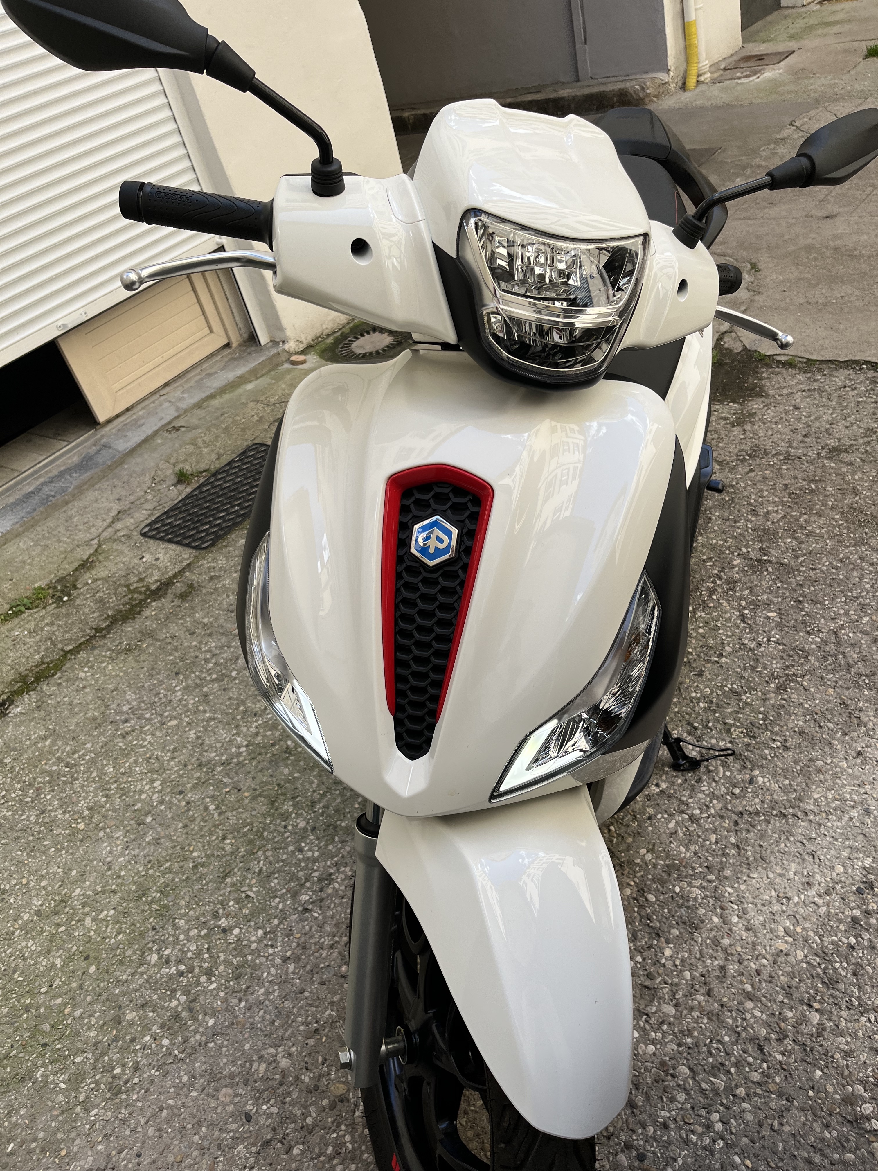 Location scooter 01 entre particuliers