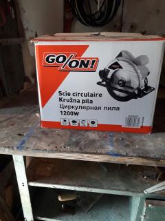 Location : scie circulaire Location : scie circulaire