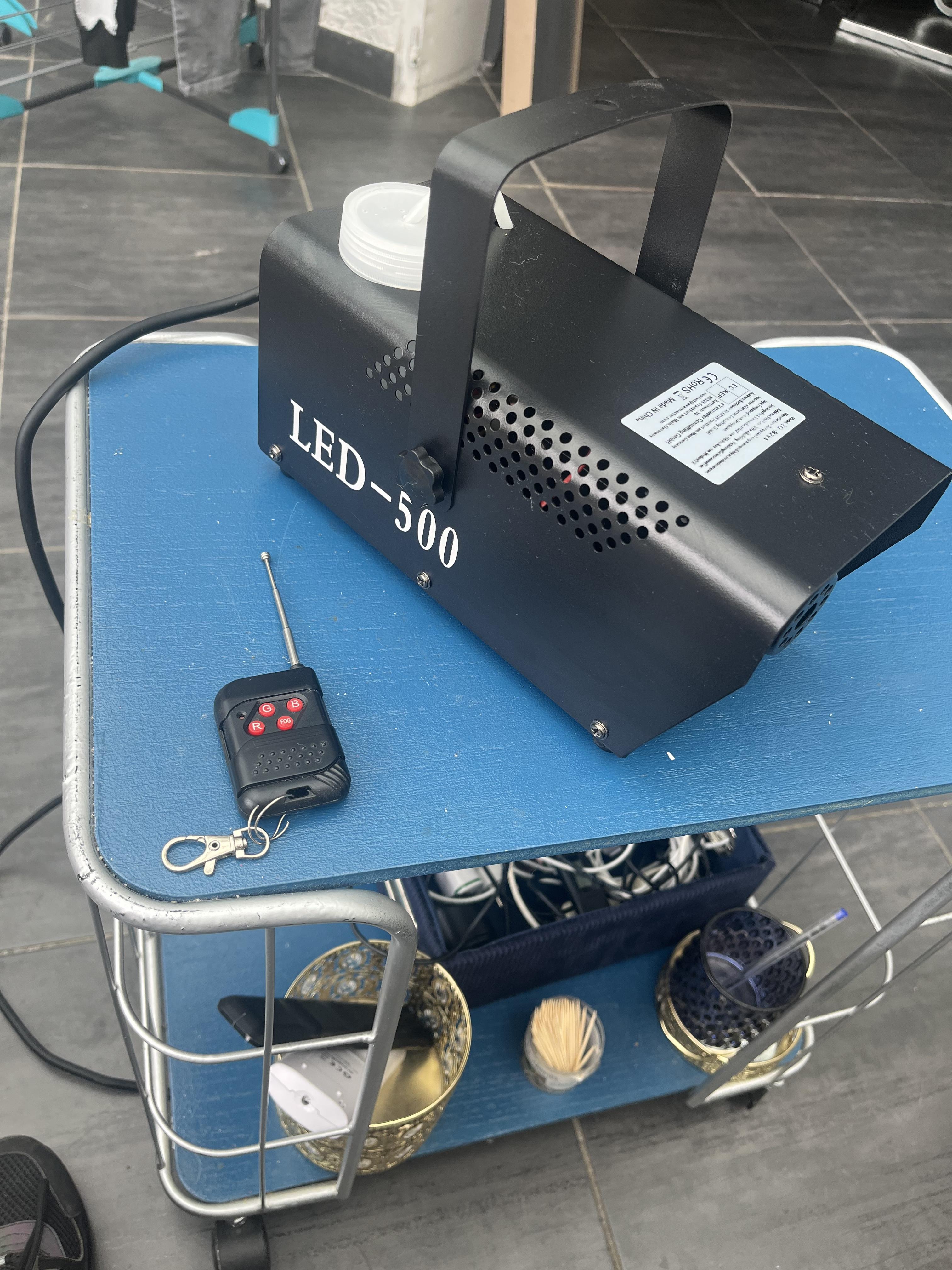 Location machine a fumee 77 entre particuliers