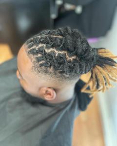 Service : coiffure homme Service : coiffure homme