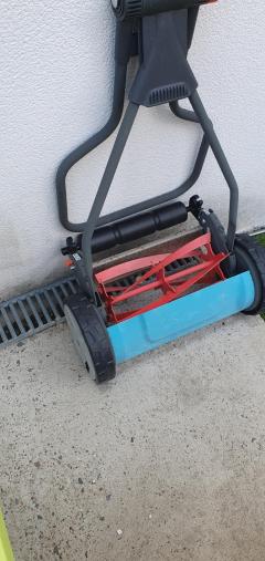 Location : tondeuse Location : tondeuse