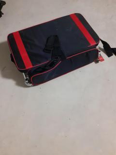 Location : autre Location : autre