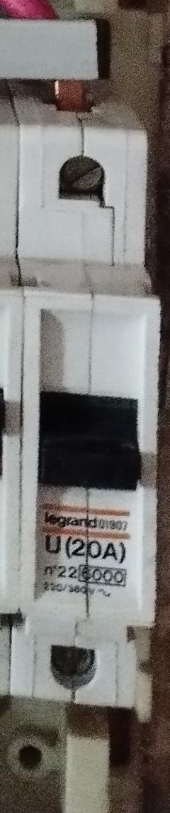 Service : electricien Service : electricien